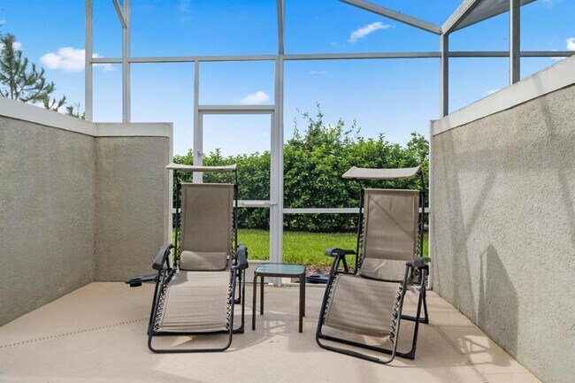 Building Photo - 900 Pebble Beach Dr