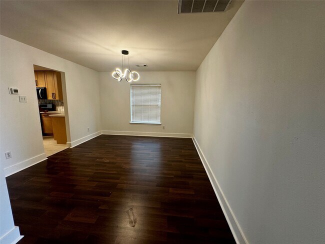 Building Photo - 19622 Sasquatch Dr