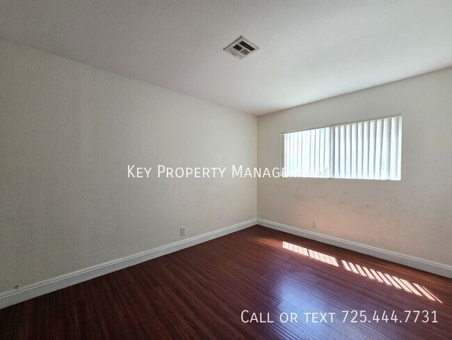 Building Photo - 1858 N Decatur Blvd