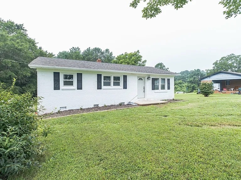 Building Photo - 219 New Hope Rd