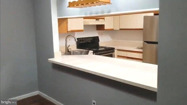 Building Photo - 316 Park Pl Dr