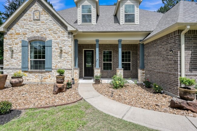 Building Photo - 409 Ridge Lake Scenic Dr