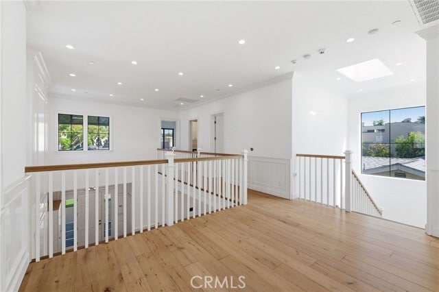 Building Photo - 1405 Oak Ave