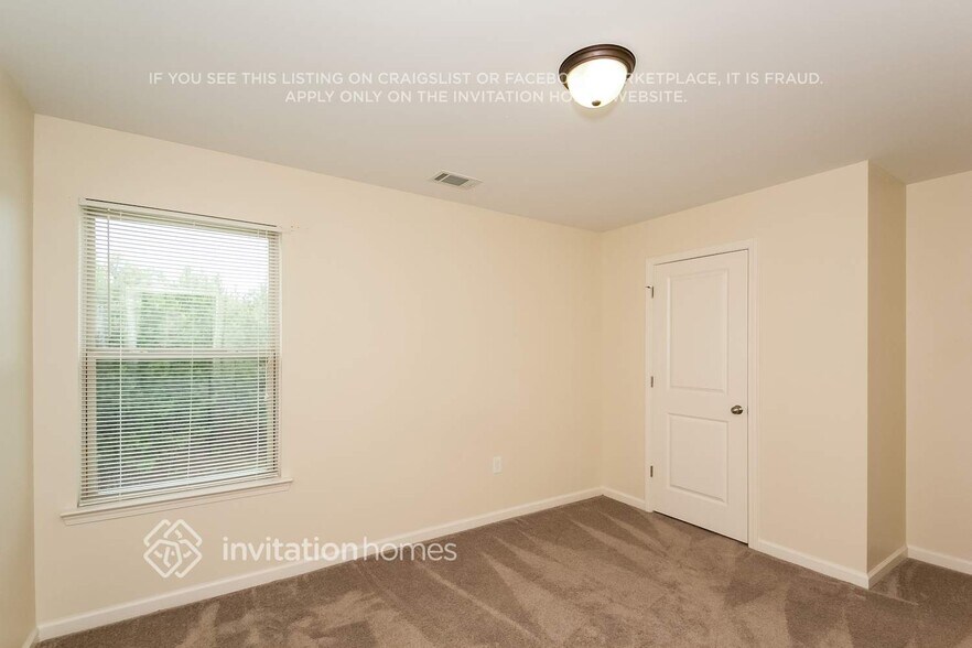 Building Photo - 999 Rock Hill Pkwy