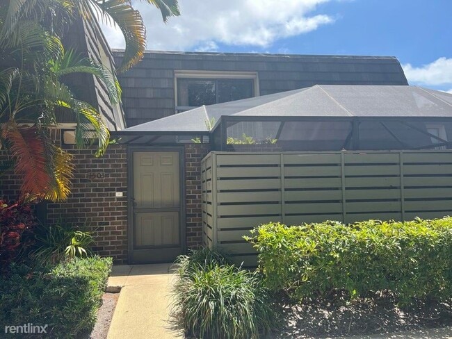 Building Photo - 3 br, 2.5 bath House - 1503 15th Ter # 1503