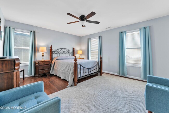 Building Photo - 115 Harding Ave