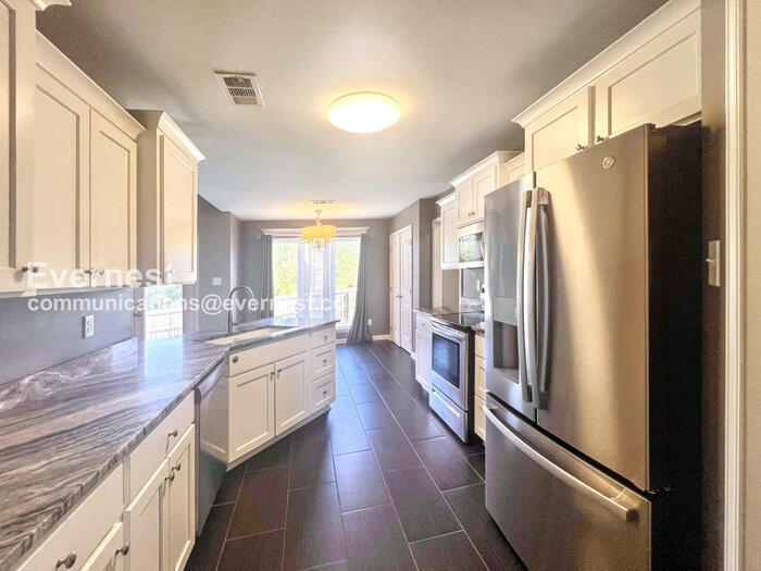 Building Photo - 74 Doe Trail