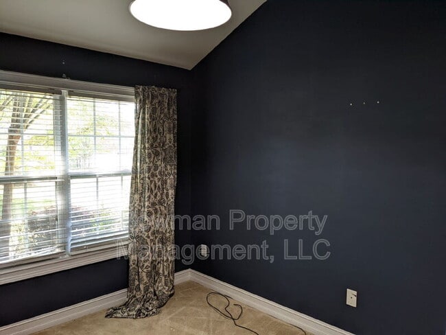 Building Photo - 503 Southern Ct