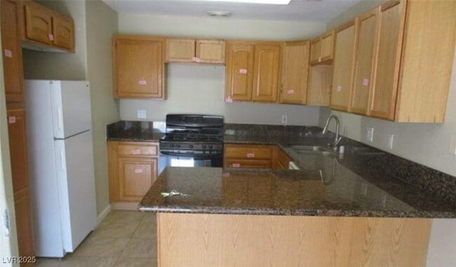 Building Photo - 6695 Flora Dr