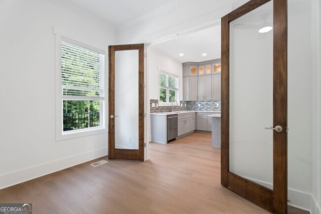Building Photo - 173 Brush Creek Ct