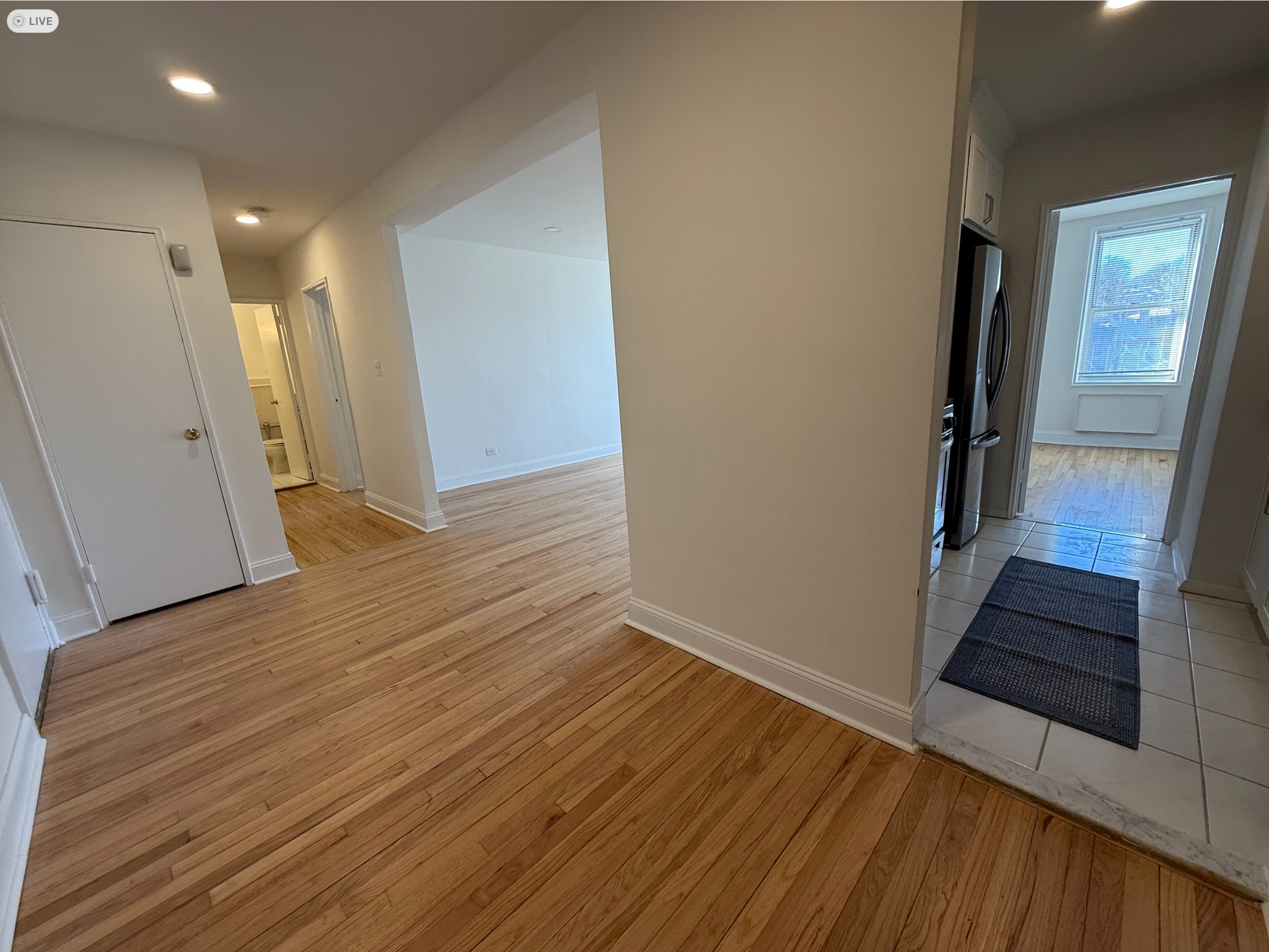 Entrance & Hallway - 55 Austin Pl