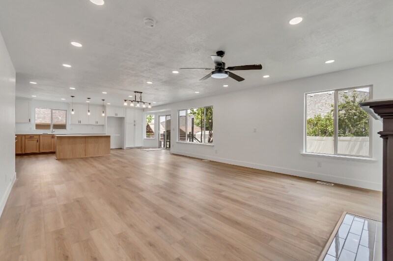 Building Photo - 13749 Crimson Patch Way
