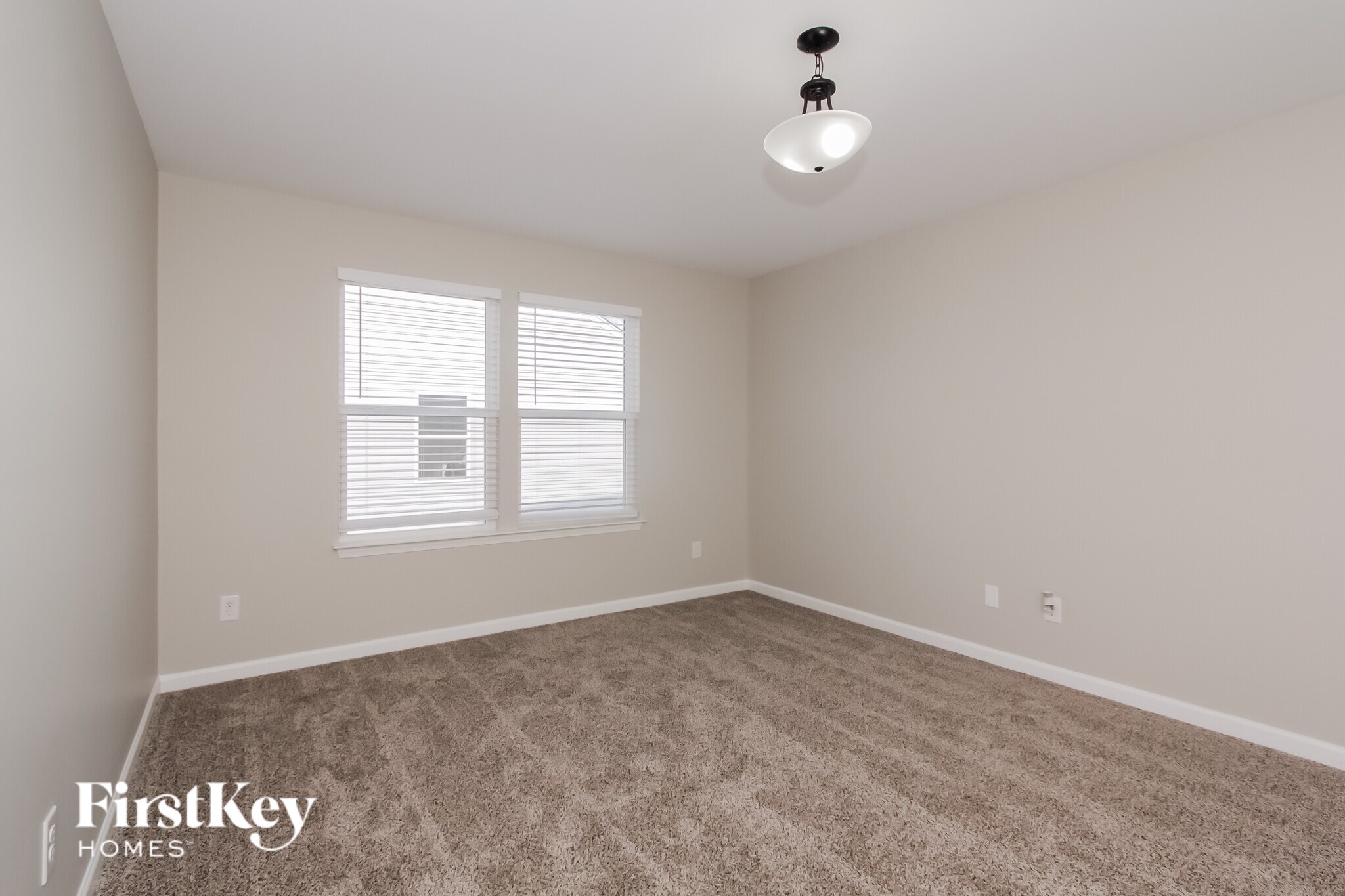 Building Photo - 10014 Snowbell Ct