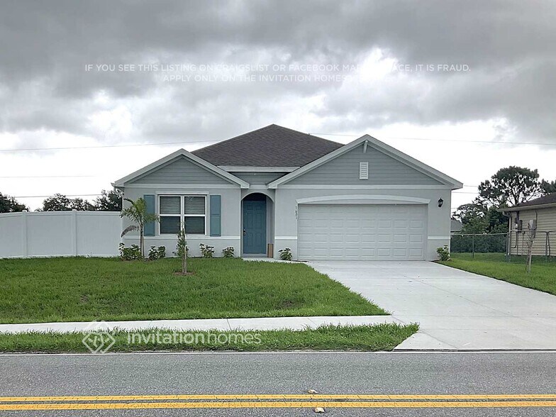 Primary Photo - 1601 Wyoming Dr SE