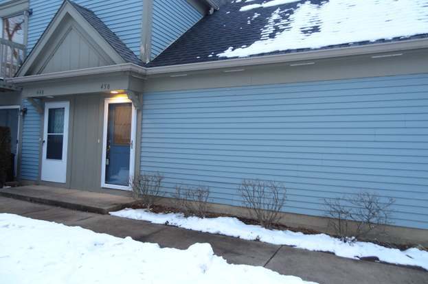 Building Photo - 450 Bridle Trail