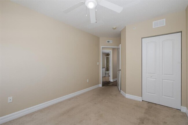 Building Photo - 4516 Seagull Dr