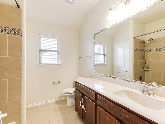 Building Photo - 11305 Amistad Dr