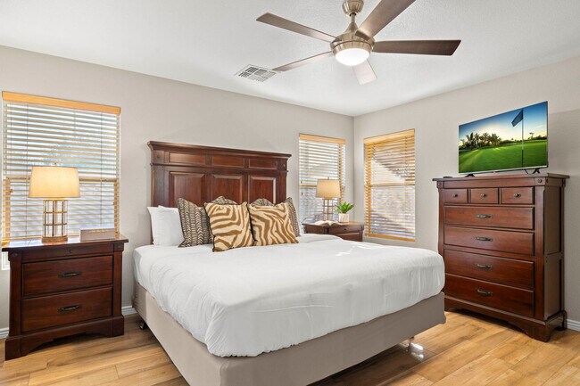 Building Photo - 4111 S Dewdrop Ct