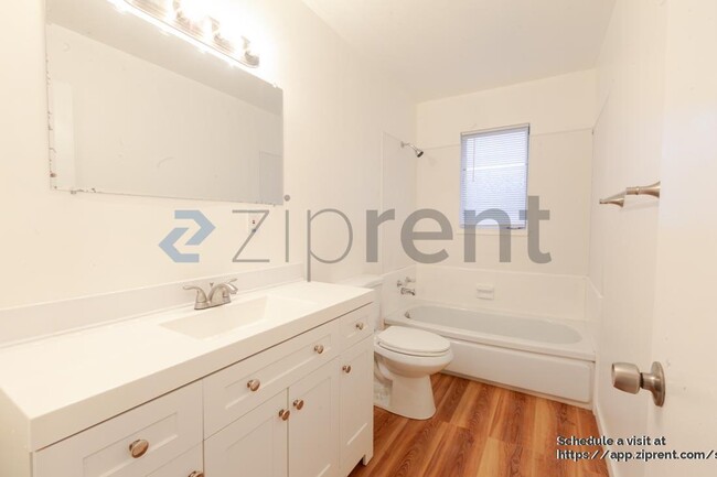 Building Photo - 4636 Goya Pkwy