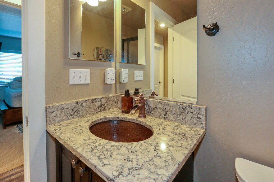 Building Photo - 5254 Cove Canyon Dr
