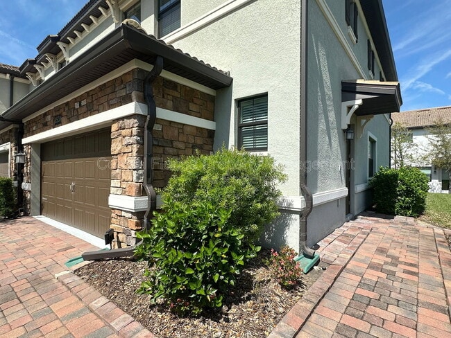 Building Photo - 8501 Arcadia Ln