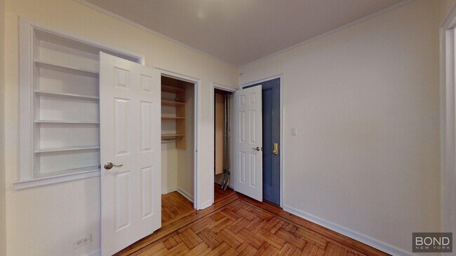 Building Photo - 124 E 24th St