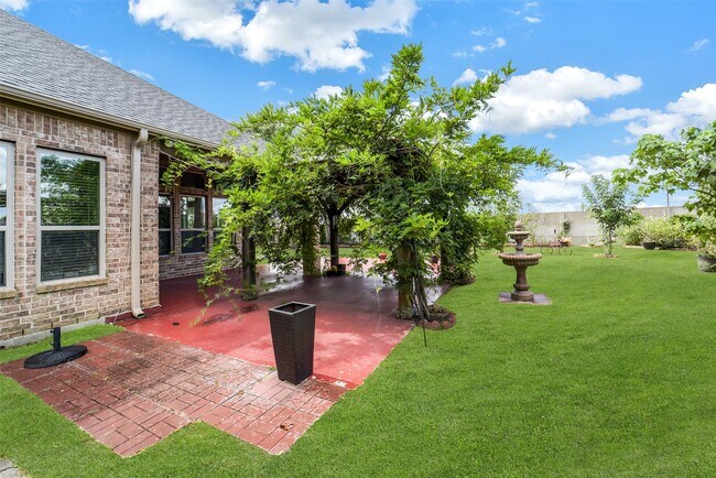 Building Photo - 20410 Lemon Blossom Cir