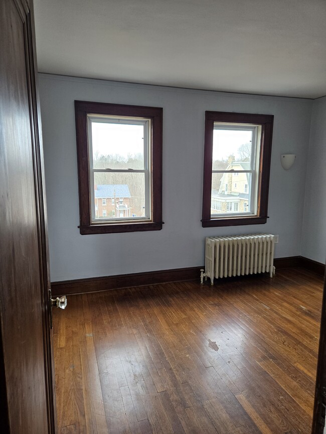 Bedroom 1 - 143 Prospect St