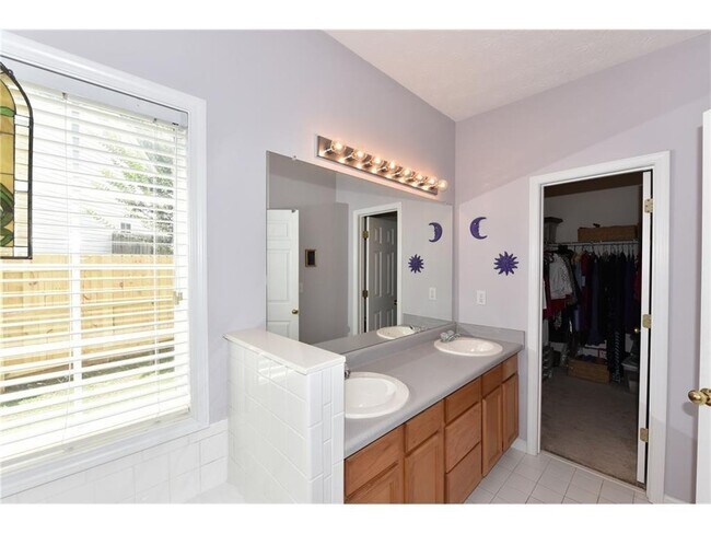 Building Photo - 800 Johnson Mill Terrace