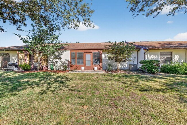 Building Photo - 12520 Orangewood Ct