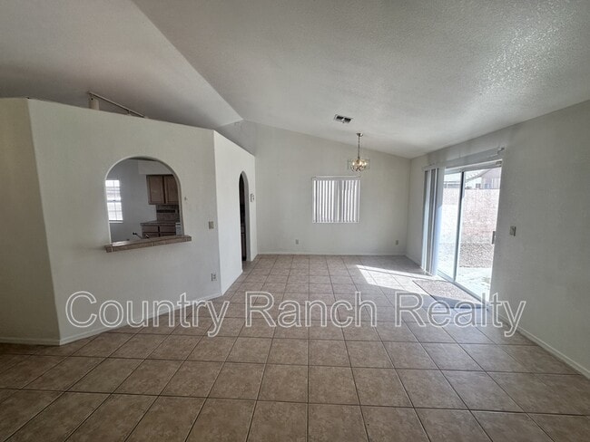 Building Photo - 1934 Easy St