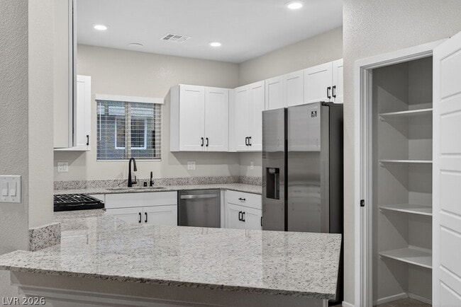 Building Photo - 4472 Sapphire Moon Ave