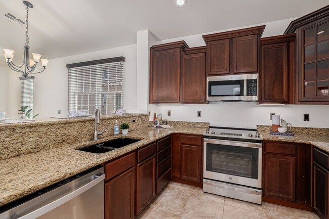 Primary Photo - Newly updated townhouse with 2 car garage!