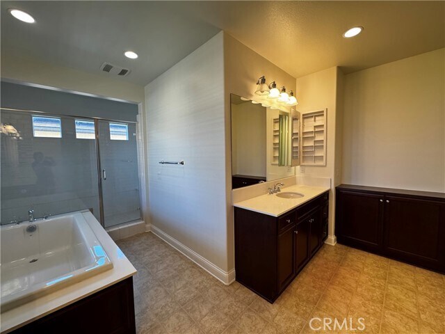 Building Photo - 6012 Porto St