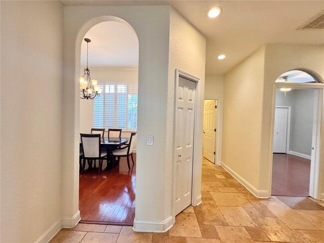 Building Photo - 27130 Firebush Dr