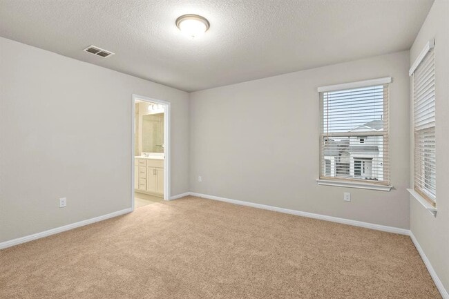 Building Photo - 1156 Autumn Heather Dr