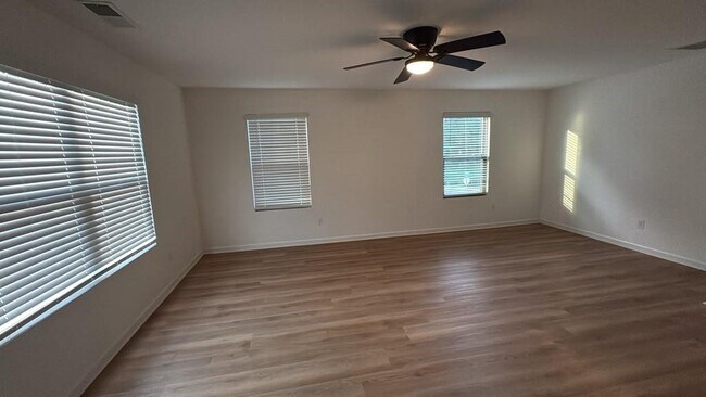 Building Photo - 5610 Flint Ln