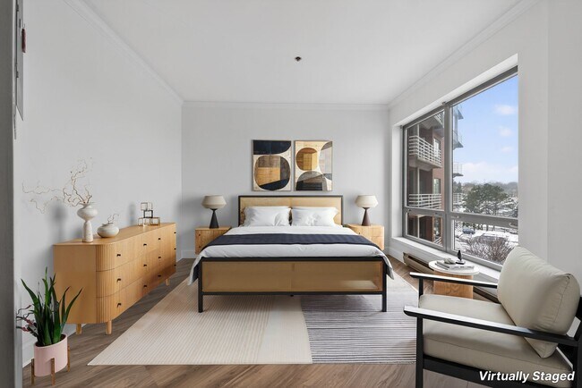 Building Photo - 1 Bedroom Condo in South Portland at Breakwater High Rise