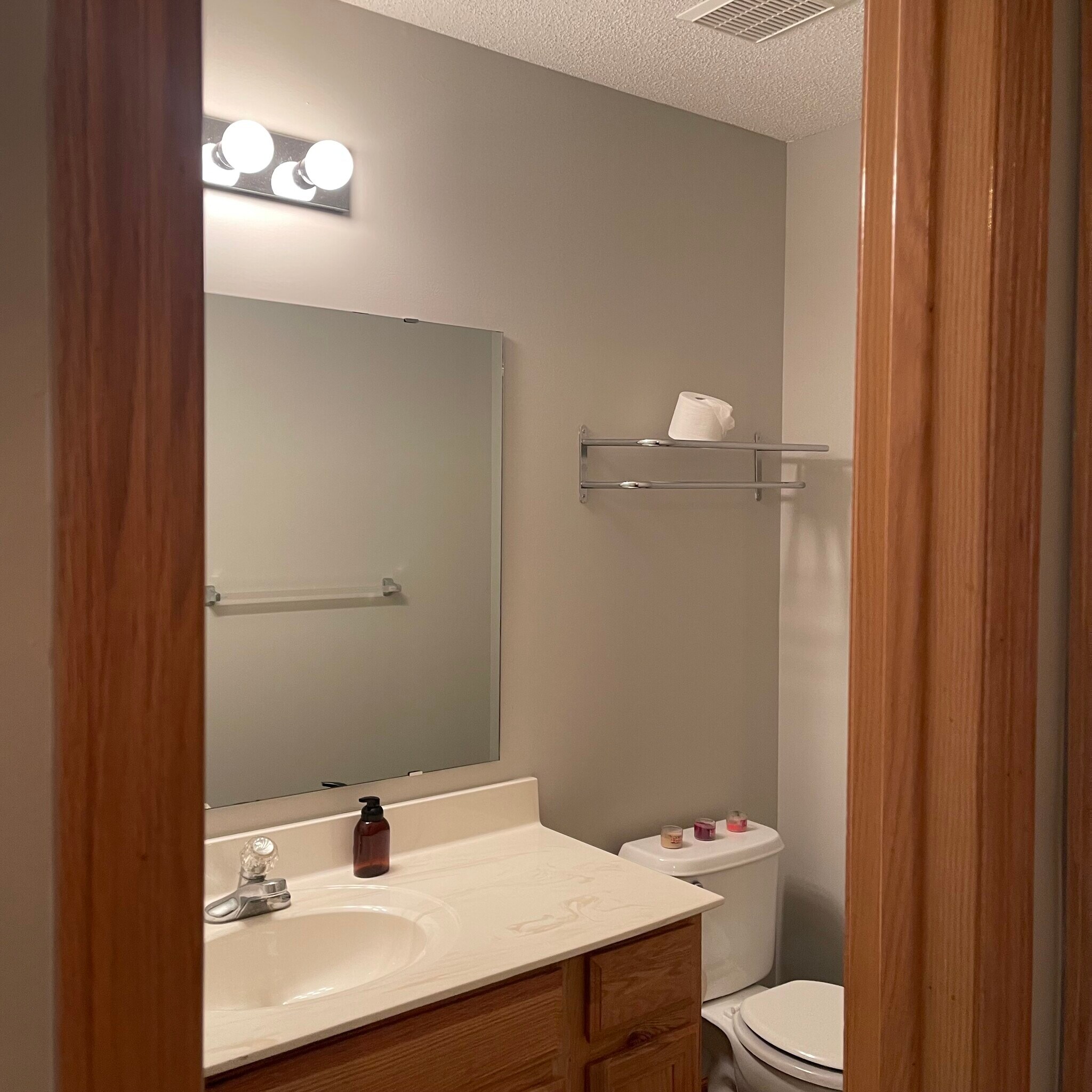 Building Photo - 5420 Fawn Meadow Curv SE