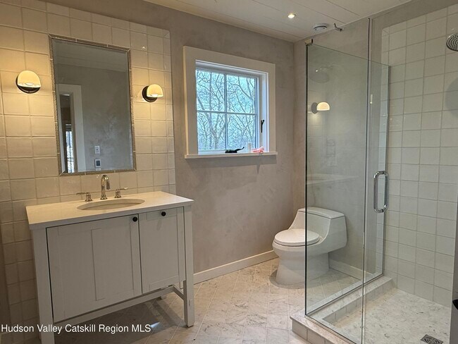 Building Photo - 25 Boggs Hill Rd