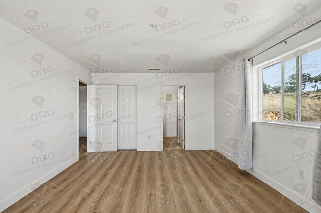 Building Photo - 9166 Jalisco Way