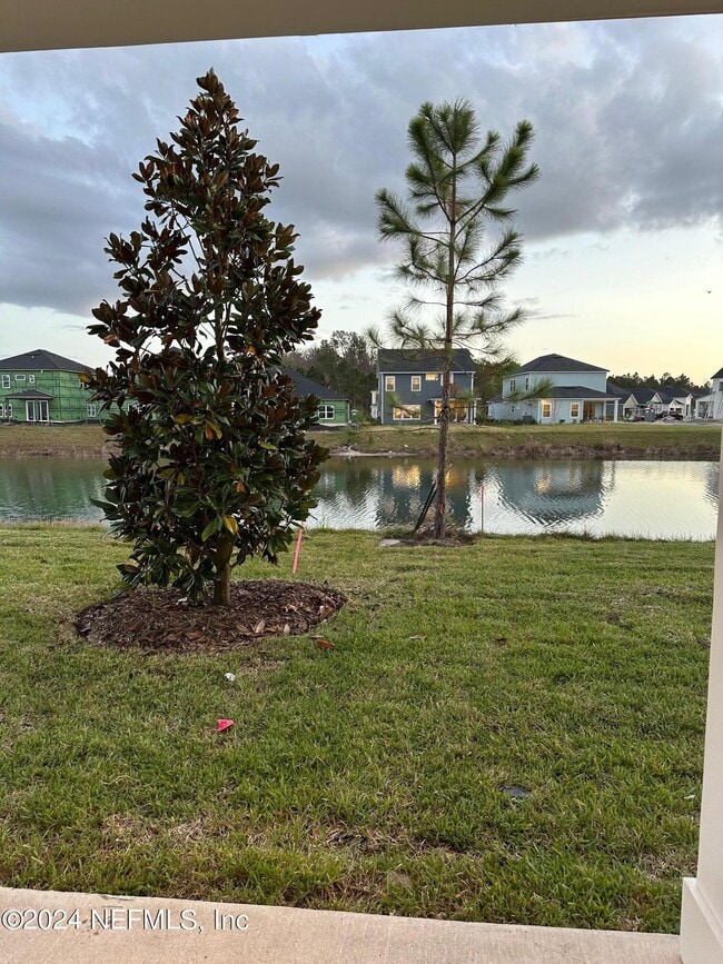 Building Photo - 192 Brandon Lks Dr