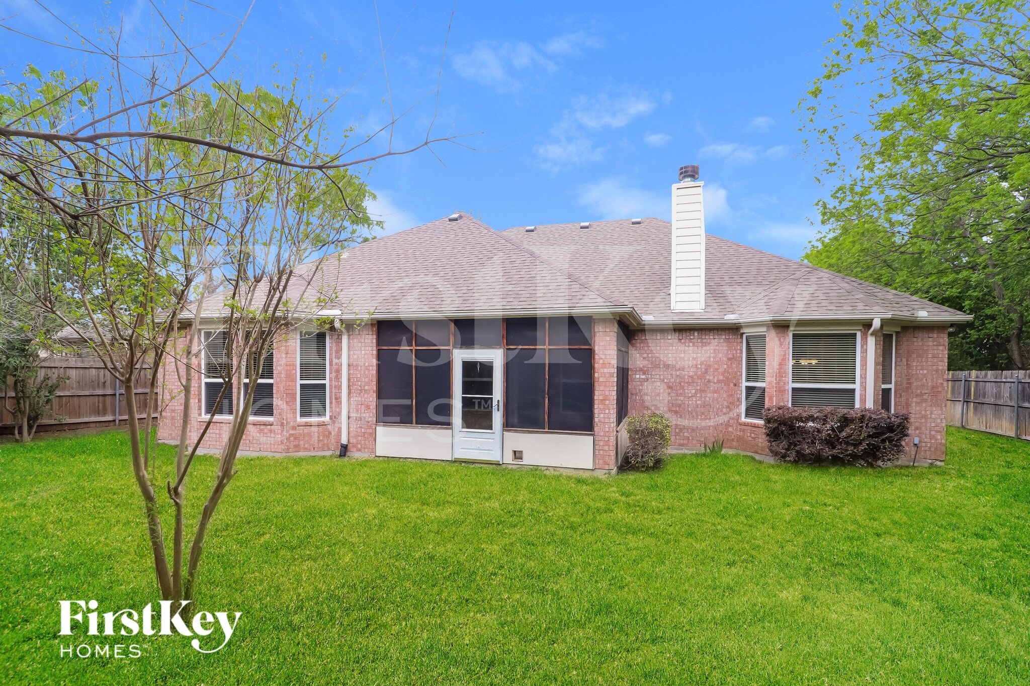 Building Photo - 5228 Estrella Ln