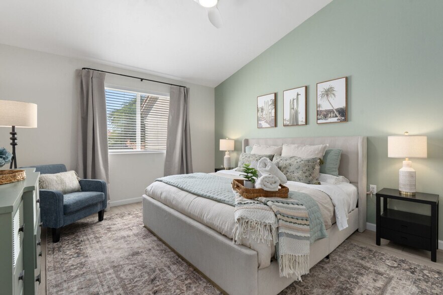 Building Photo - 10401 N 52nd St