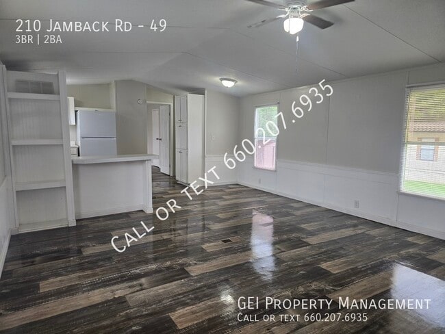 Building Photo - 210 Jamback Rd