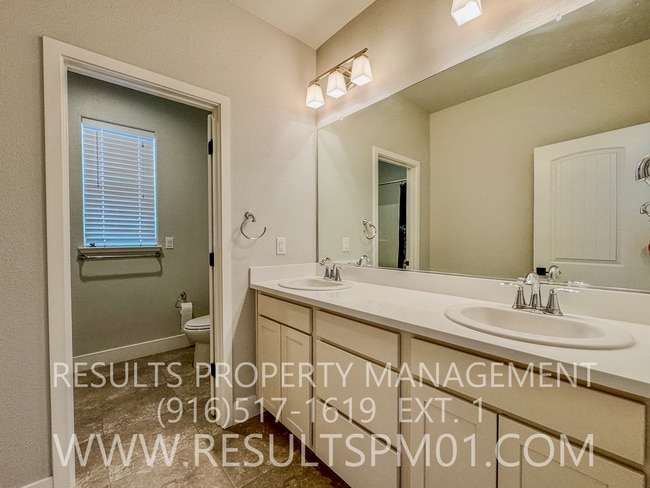 Building Photo - Beautifully upgraded Natomas 4 Bedroom Home