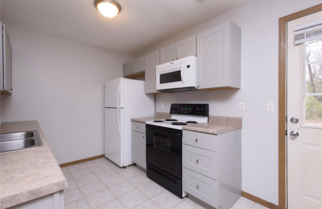 Building Photo - 2964 Northland Dr
