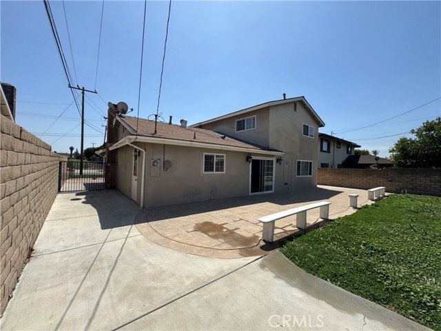 Building Photo - 4037 S Ellesford Ave