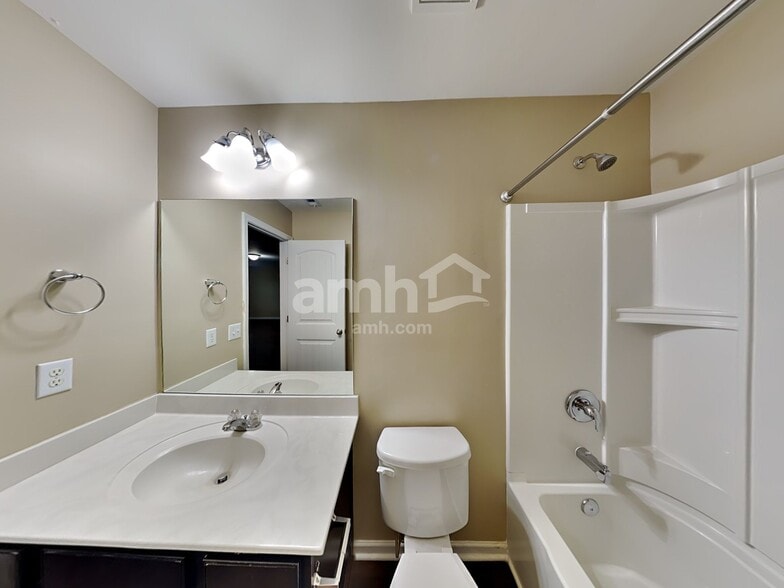 Building Photo - 407 Dunnwood Ct