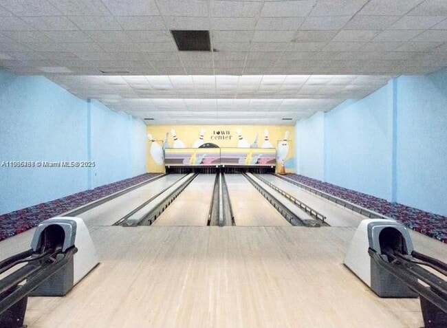 Building Photo - 16658 Hemingway Dr